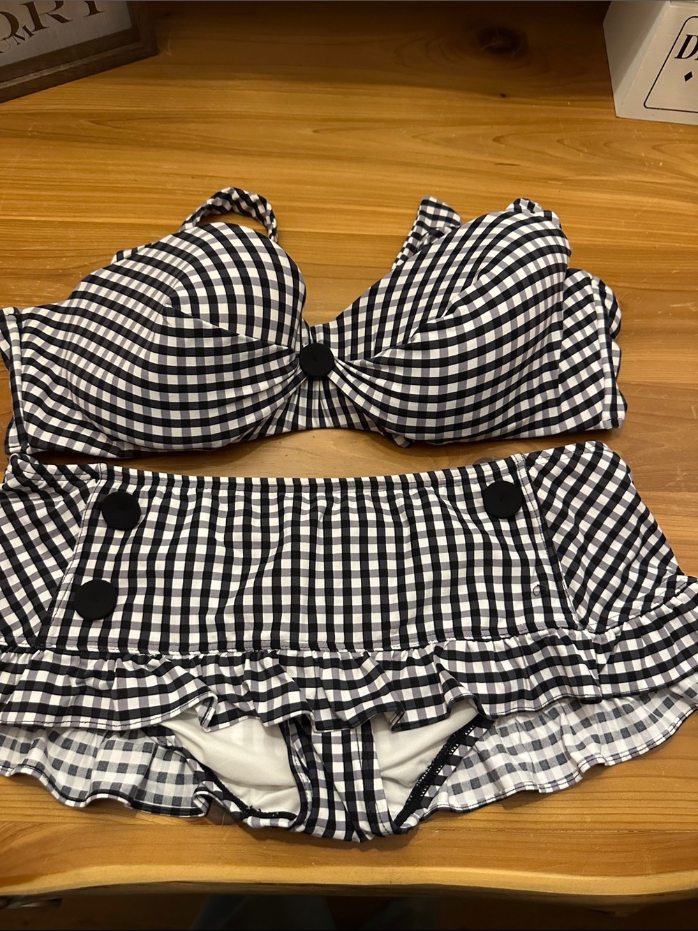Coco Rave Black and White Gingham Ruffle Skirted Swim Bottoms - Large 34/36 DD